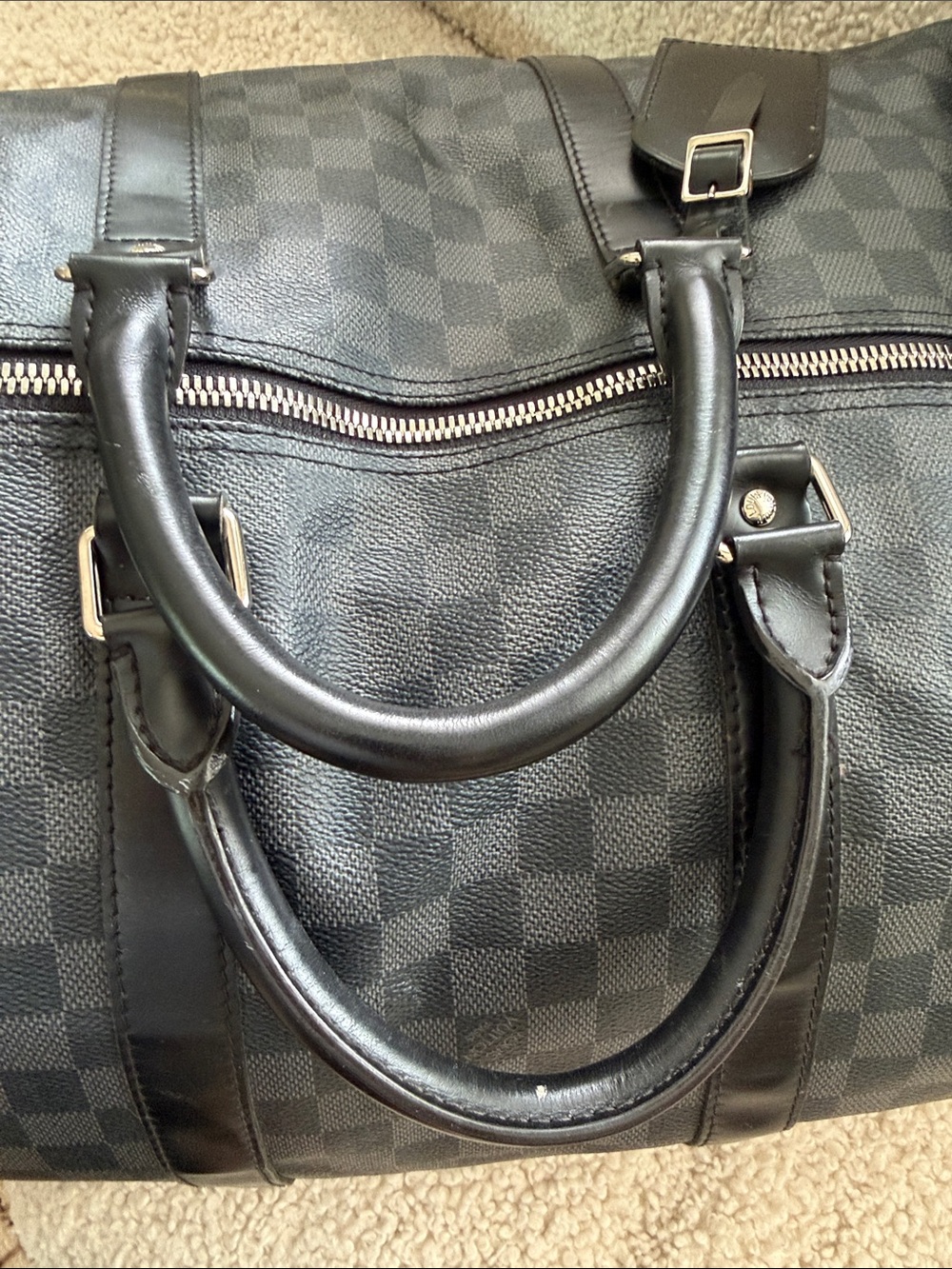 LV TRAVEL DUFFLE BAG - Picture 5 of 11
